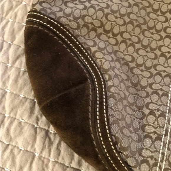 Coach Signature Logo Suede Womens Brown Tan Hobo Shoukder Bag Purse F0732-F10924 - Picture 5 of 12